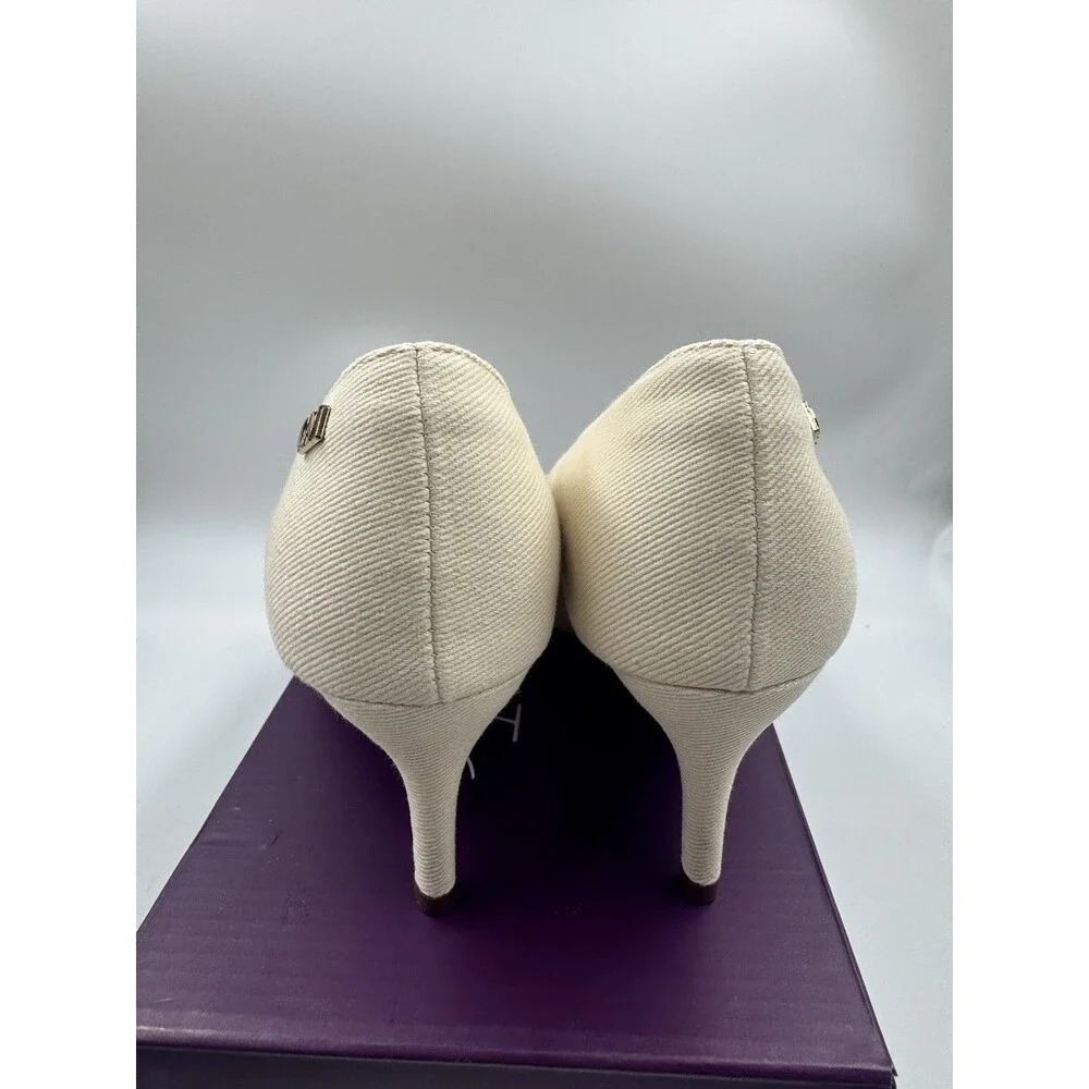 New Gloria Vanderbilt Women's Marilyn Pumps White Closed Toe Heels Sz 9 Shoes